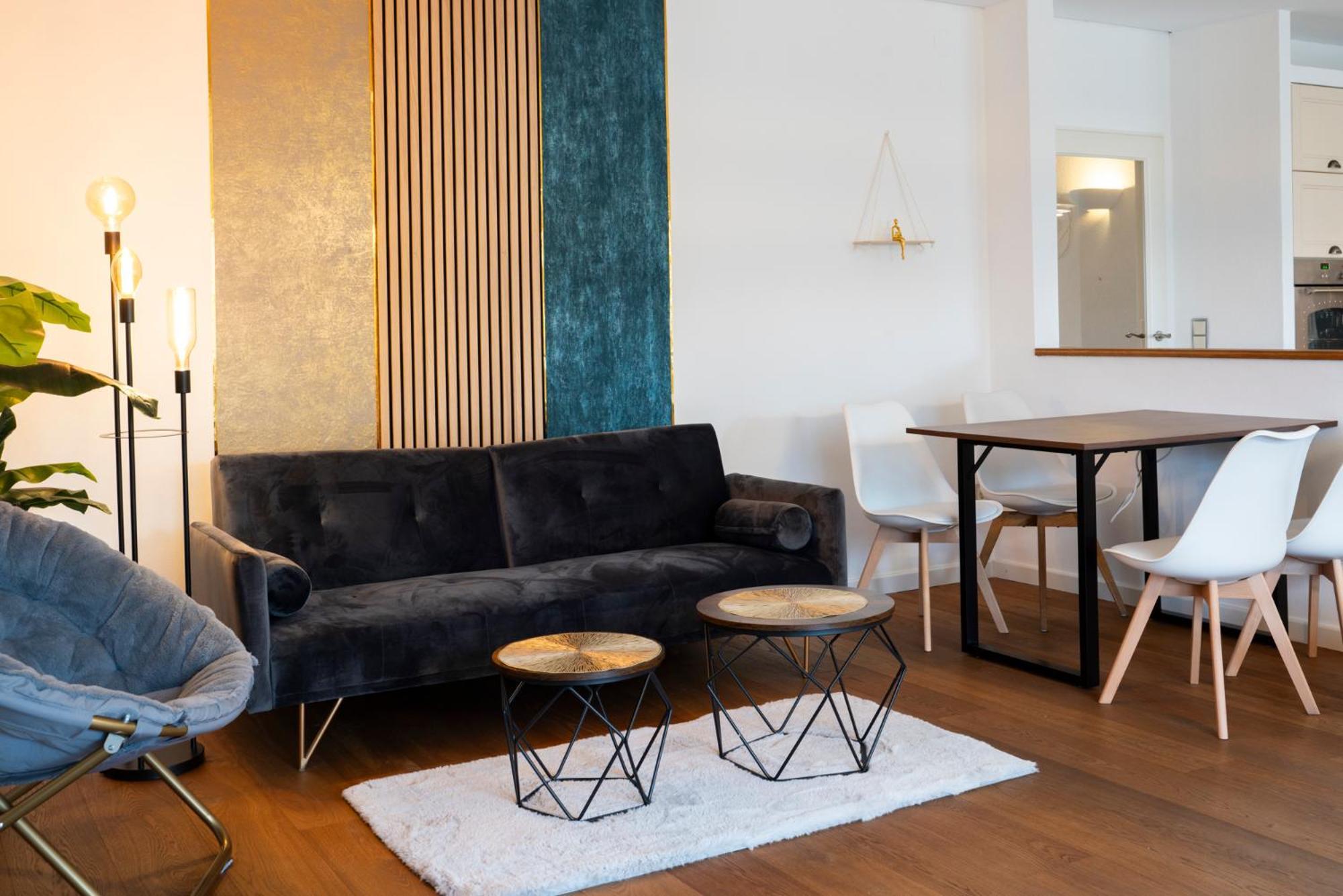 130M2 Loft - Balkon, Smart Tv, Badewanne, Kaffee Apartment Rosenheim Bagian luar foto