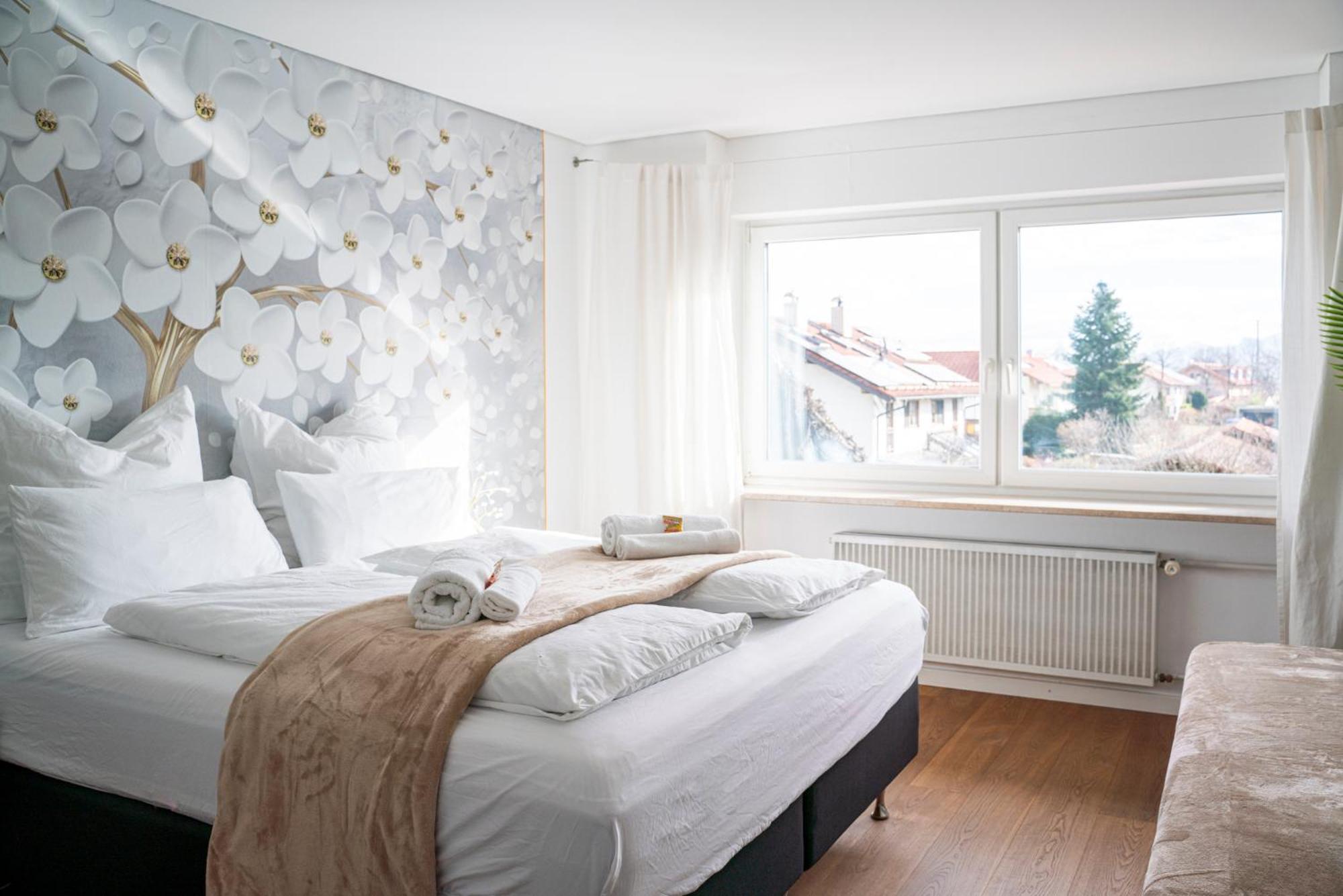 130M2 Loft - Balkon, Smart Tv, Badewanne, Kaffee Apartment Rosenheim Bagian luar foto